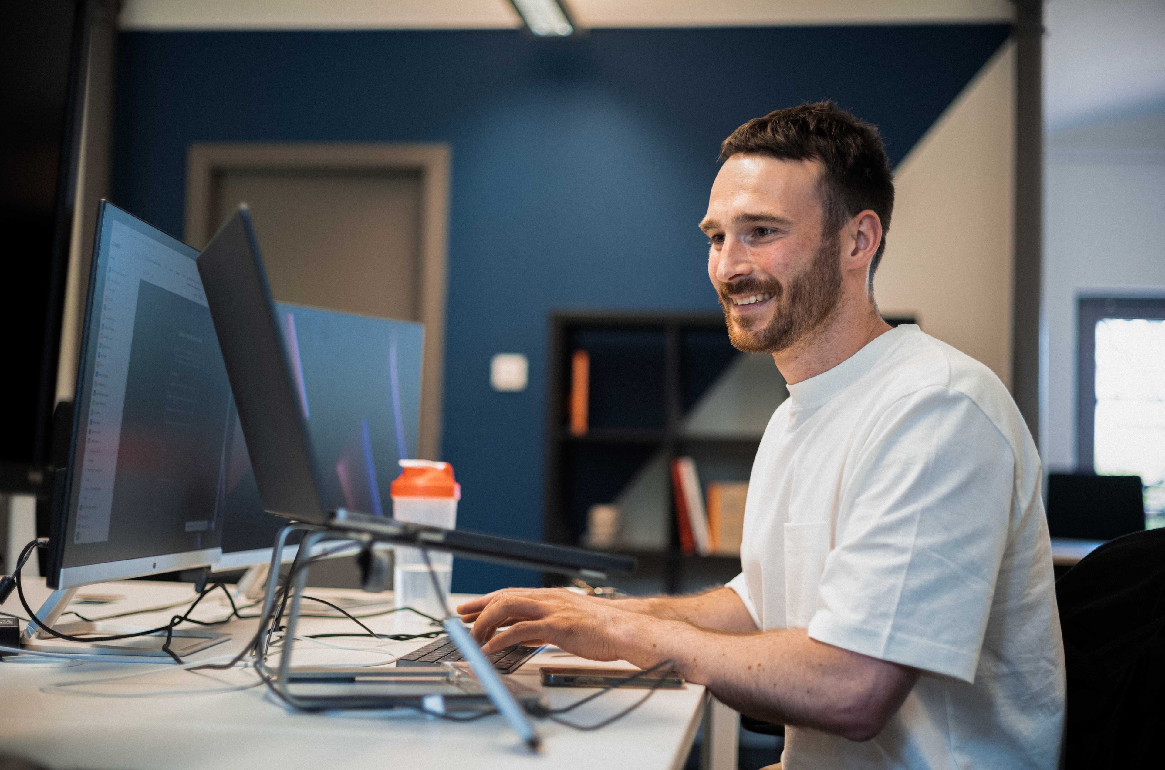 Heading Text Image block image