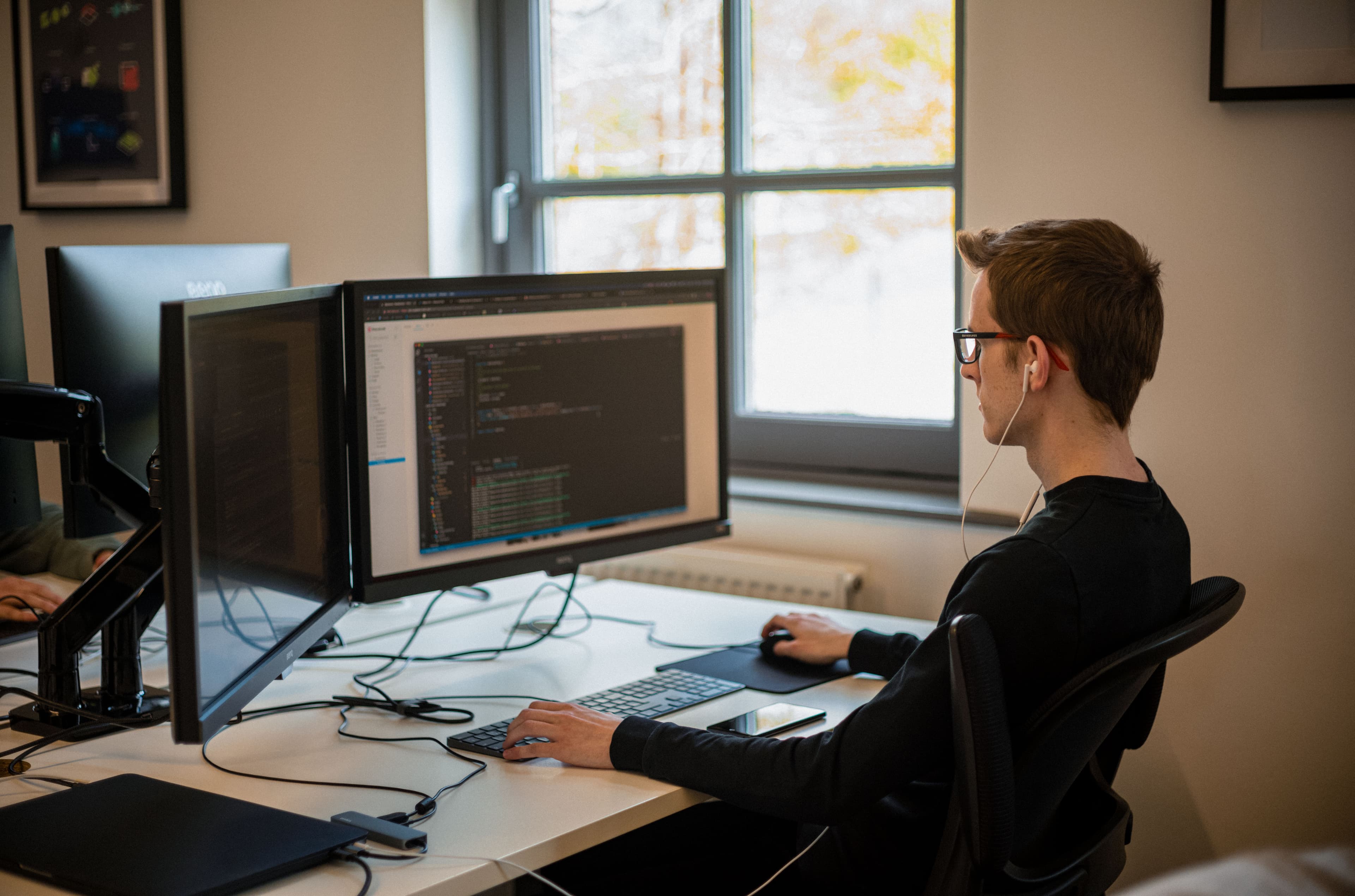 Heading Text Image block image